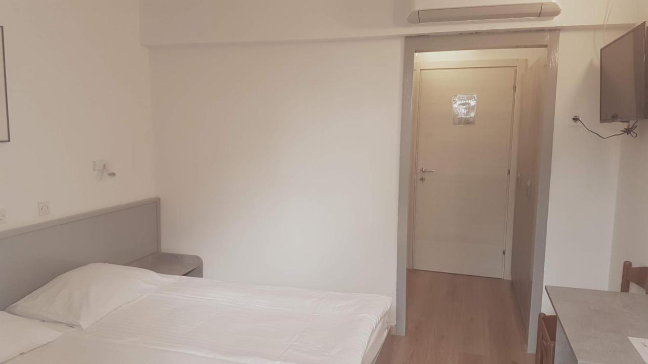 Boarding House Lucija Hotel Kostrena Exterior foto