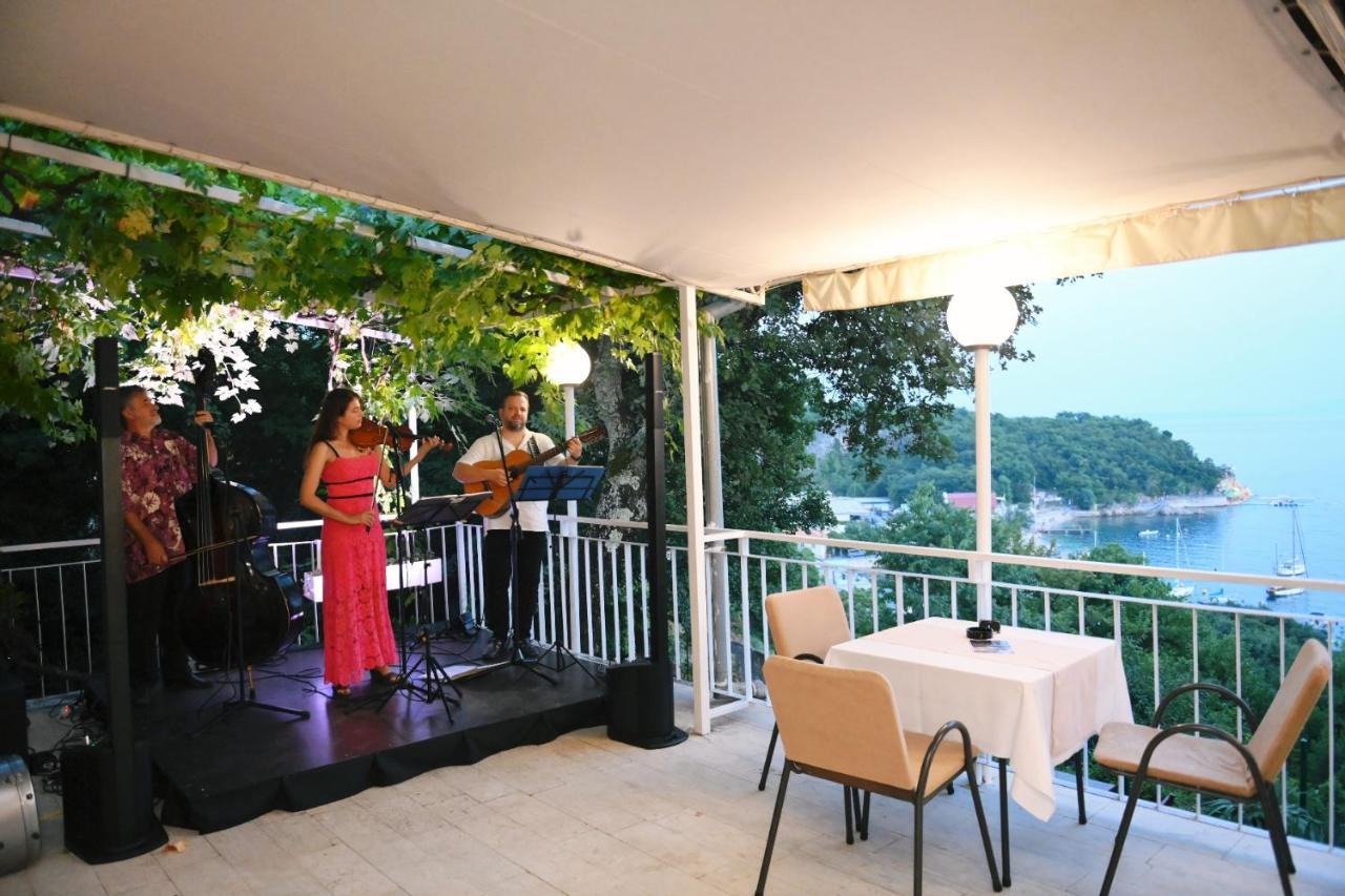 Boarding House Lucija Hotel Kostrena Exterior foto